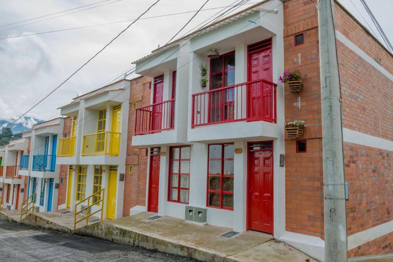 Apartamento Mi Refugio サレント エクステリア 写真