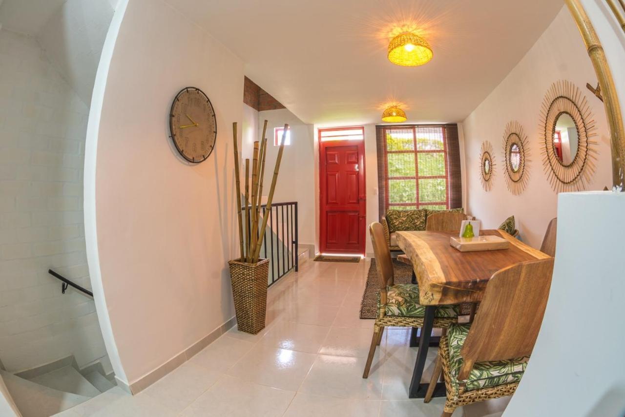 Apartamento Mi Refugio サレント エクステリア 写真